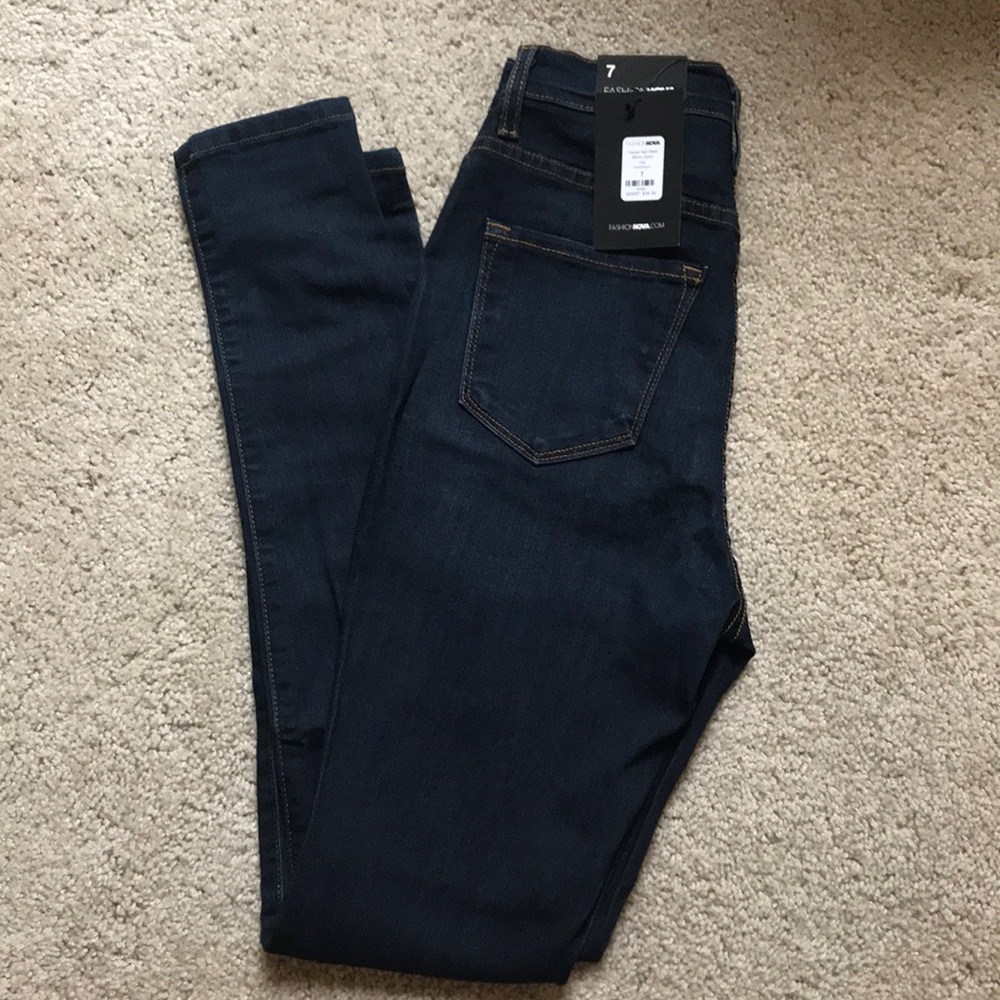 NWOT FashionNova Classic High Waist Skinny Jeans